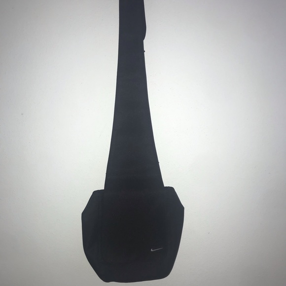 Nike sling bag new without tags